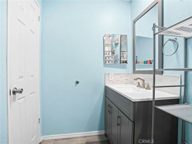 777 S Temescal 102, Corona, CA 92879