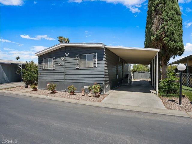 777 S Temescal 102, Corona, CA 92879