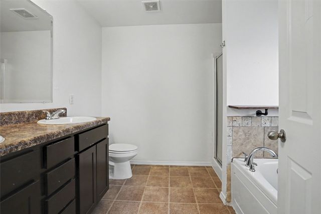 14815 S Lakewood Avenue, Bixby, OK 74008