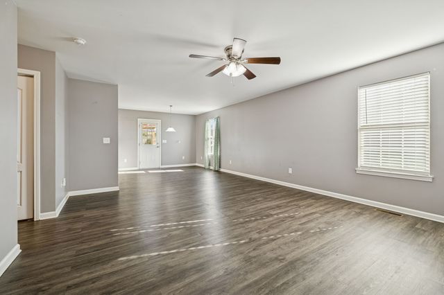 444 Edgewood St, Alexandria, TN 37012