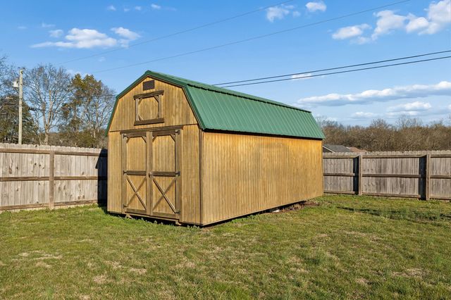 444 Edgewood St, Alexandria, TN 37012