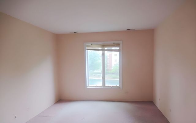 150 Lake Boulevard 118, Buffalo Grove, IL 60089