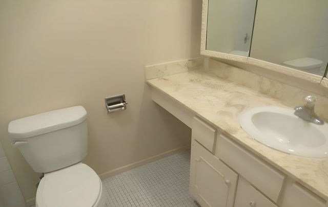 150 Lake Boulevard 118, Buffalo Grove, IL 60089
