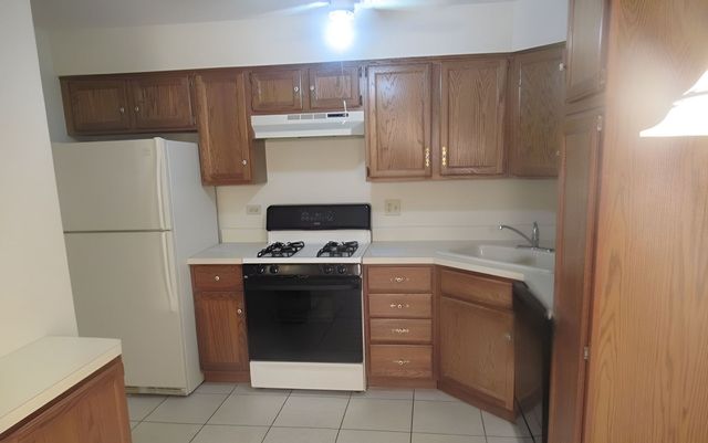 150 Lake Boulevard 118, Buffalo Grove, IL 60089