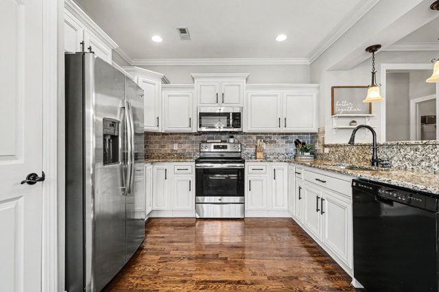 130 Saturday Dr, Lascassas, TN 37085