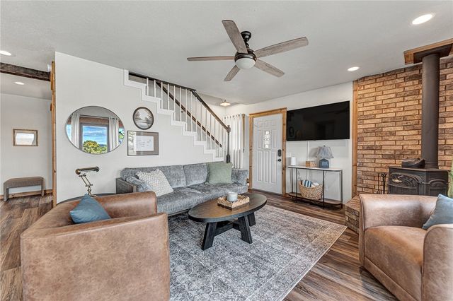 18457 Coppermine Road, Rogers, AR 72756