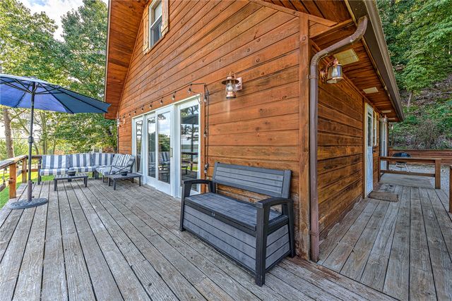18457 Coppermine Road, Rogers, AR 72756