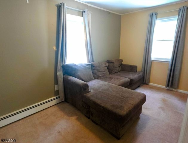 17 Youngs Rd, Andover Twp., NJ 07860