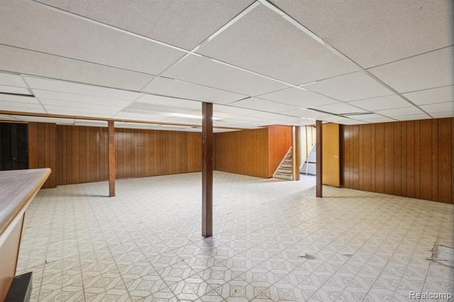 14435 Royal Drive, Sterling Heights, MI 48312