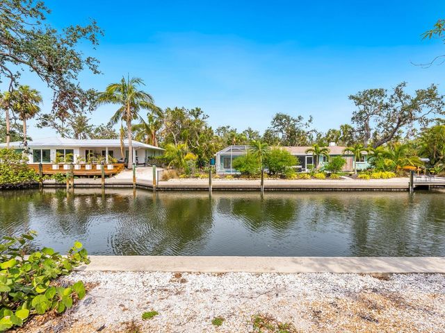 615 BUTTONWOOD DRIVE, Longboat Key, FL 34228