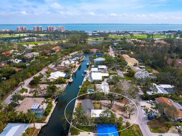 615 BUTTONWOOD DRIVE, Longboat Key, FL 34228