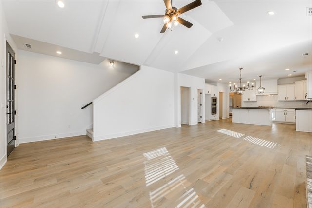 2983 N Old Wire Road, Fayetteville, AR 72703