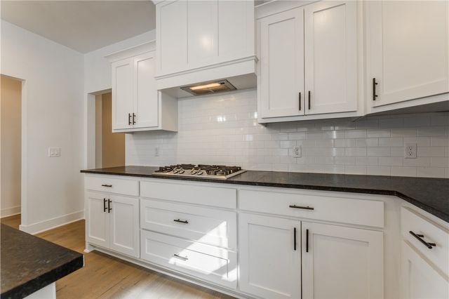 2983 N Old Wire Road, Fayetteville, AR 72703