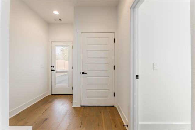 2983 N Old Wire Road, Fayetteville, AR 72703