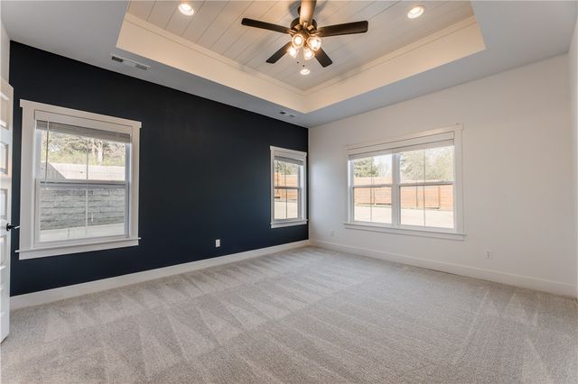 2983 N Old Wire Road, Fayetteville, AR 72703