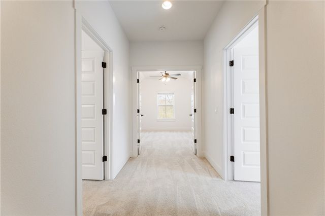 2983 N Old Wire Road, Fayetteville, AR 72703