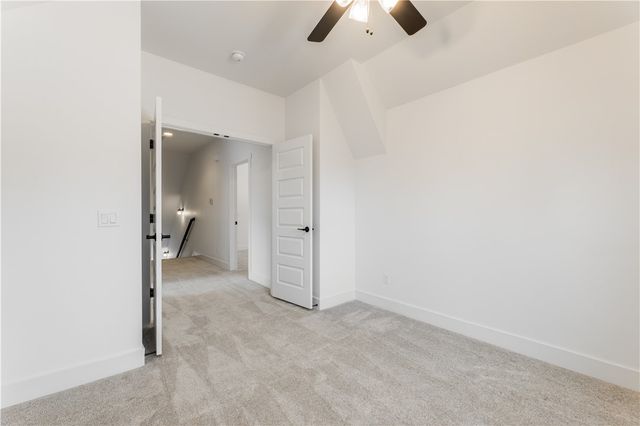 2983 N Old Wire Road, Fayetteville, AR 72703