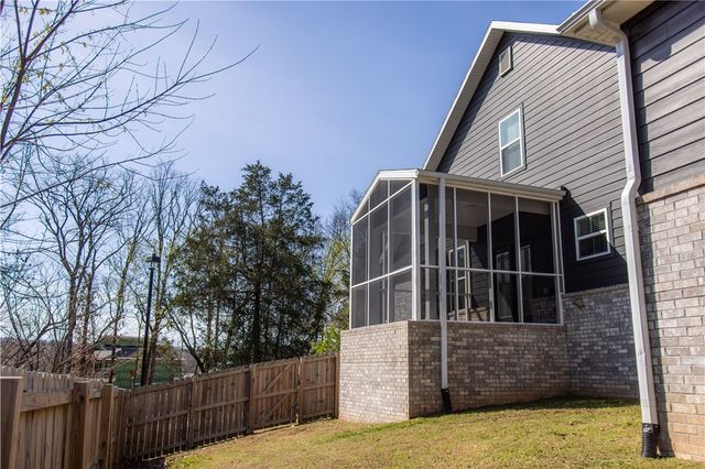 2983 N Old Wire Road, Fayetteville, AR 72703