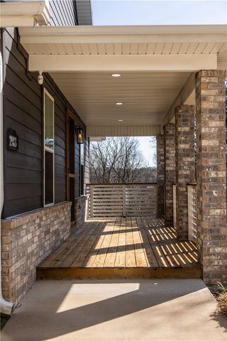 2983 N Old Wire Road, Fayetteville, AR 72703