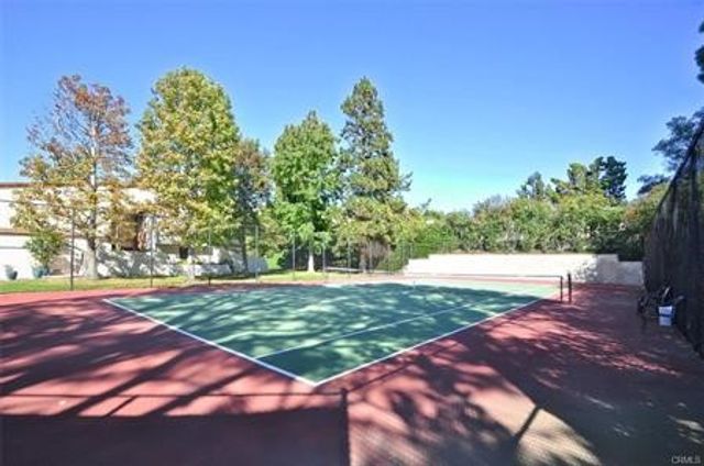 32 Seaview Drive N, Rolling Hills Estates, CA 90274