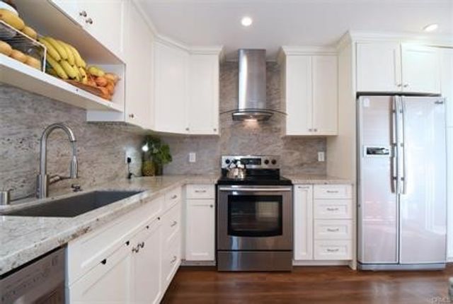 32 Seaview Drive N, Rolling Hills Estates, CA 90274