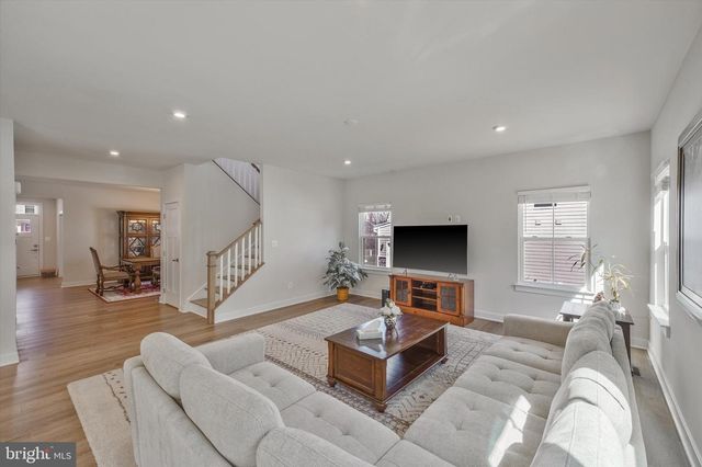 23892 LENAH CREEK CT, Aldie, VA 20105