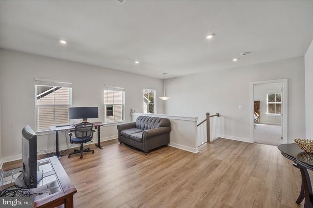 23892 LENAH CREEK CT, Aldie, VA 20105