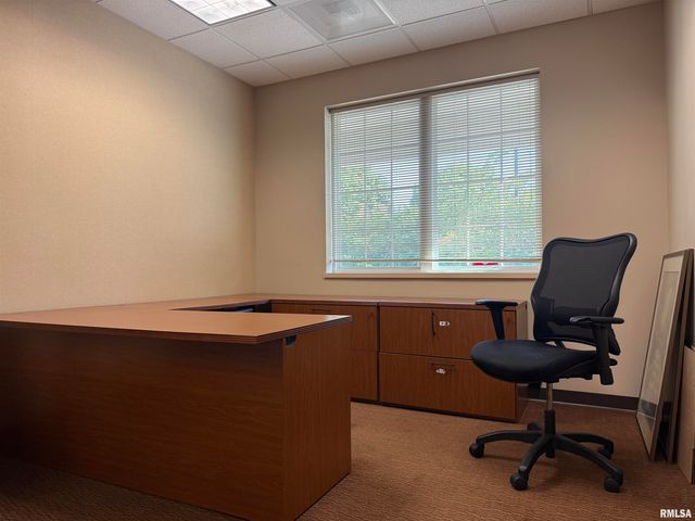 3457 AVENUE OF THE CITIES Avenue, Moline, IL 61265