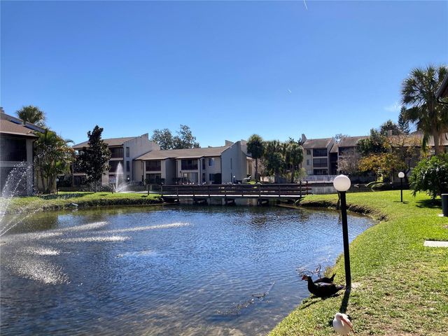 3840 N LAKE DRIVE 126, Tampa, FL 33614