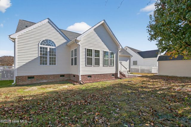 4206 Nantucket Drive NW, Wilson, NC 27896