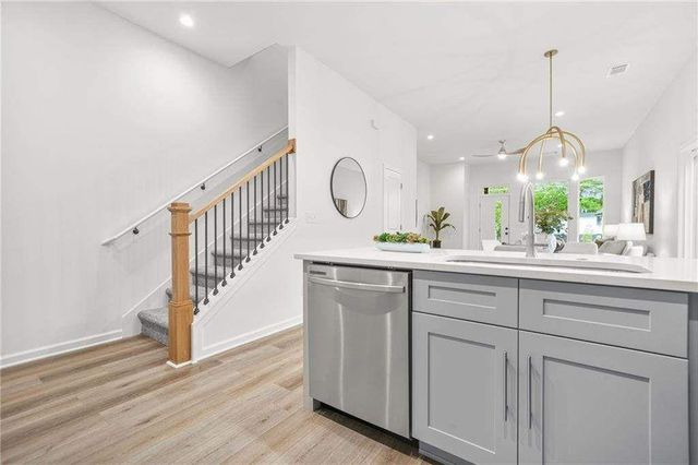 526 James P Brawley Drive NW, Atlanta, GA 30318