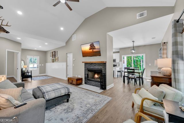 69 Farm Lane, Royston, GA 30662