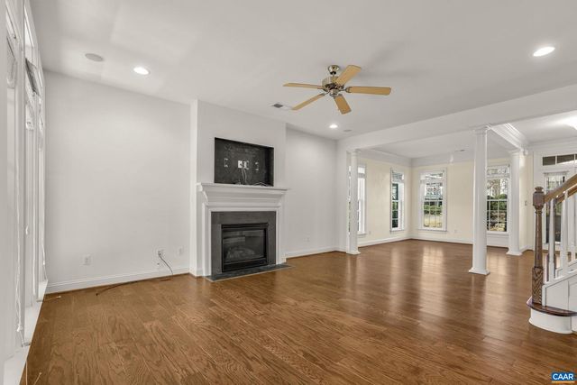 5622 UPLAND DR, Crozet, VA 22932