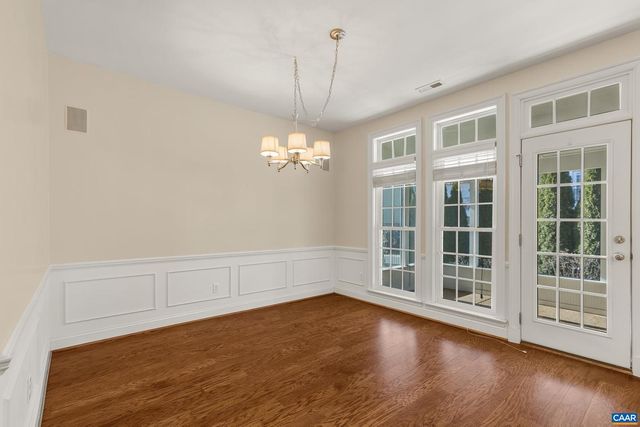 5622 UPLAND DR, Crozet, VA 22932