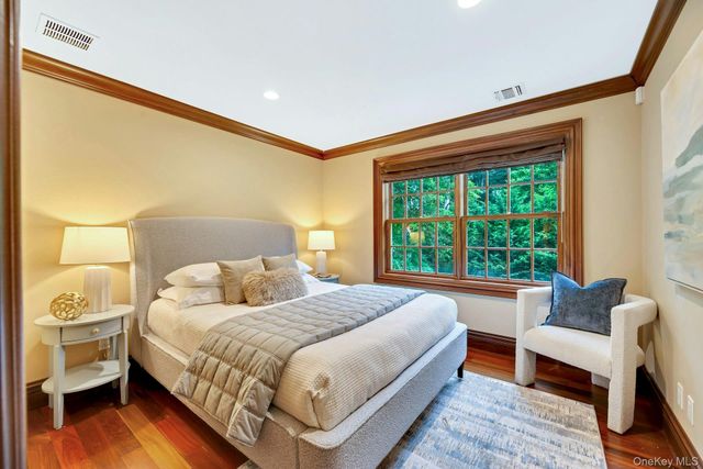 2015 Kenneys Road, Southold, NY 11971