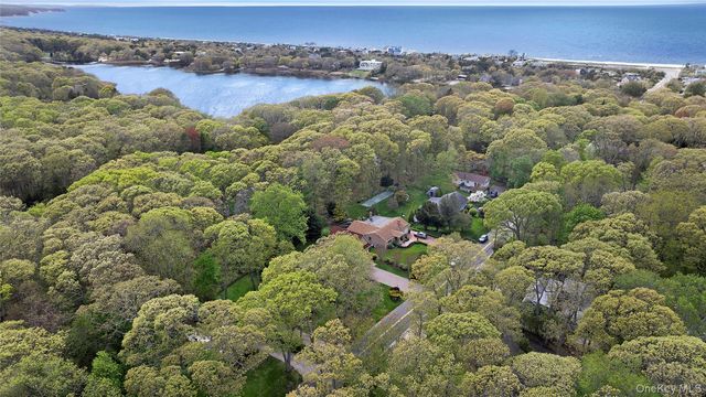 2015 Kenneys Road, Southold, NY 11971