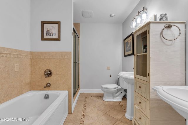 9 Wellington Court, Colts Neck, NJ 07722