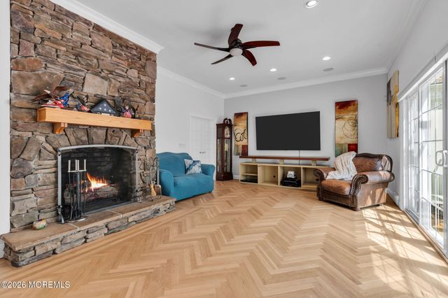9 Wellington Court, Colts Neck, NJ 07722