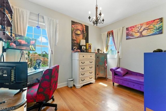 53 Oakwood Ave, Kearny Town, NJ 07032