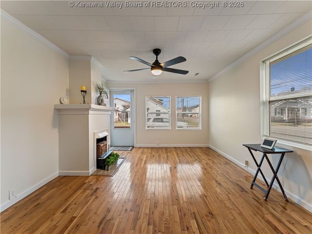 1210 12th Street, Nitro, WV 25143