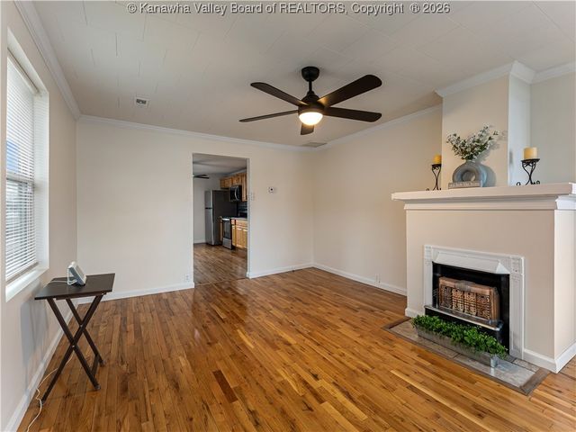 1210 12th Street, Nitro, WV 25143