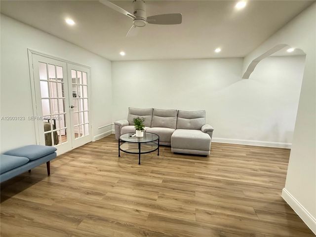 864 80th St 1, Miami Beach, FL 33141