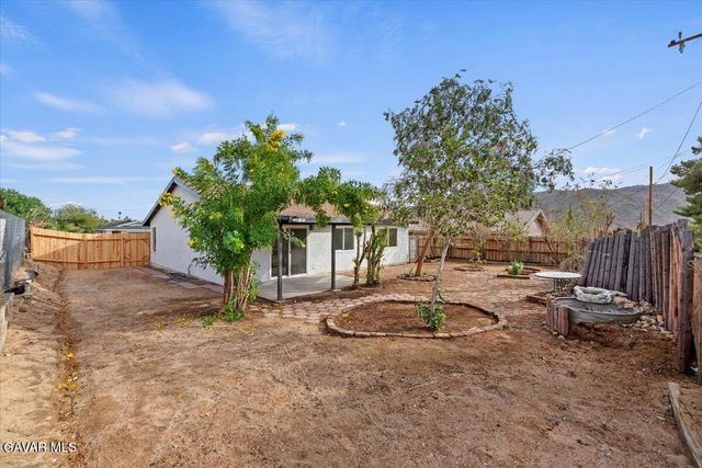 6042 Cahuilla Ave Avenue, Twentynine Palms, CA 92277