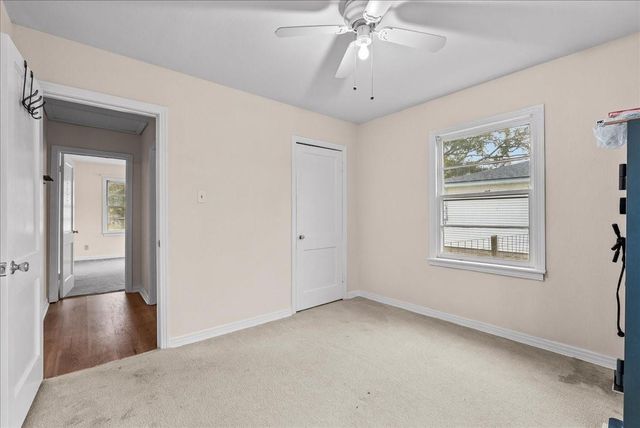 909 Tarpey Road, Texas City, TX 77591