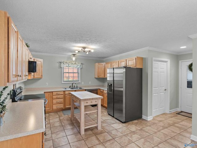 17745 Quinn Road, Athens, AL 35611