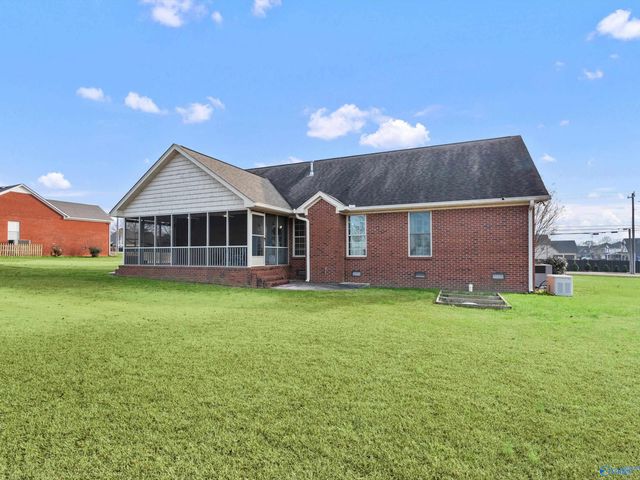 17745 Quinn Road, Athens, AL 35611