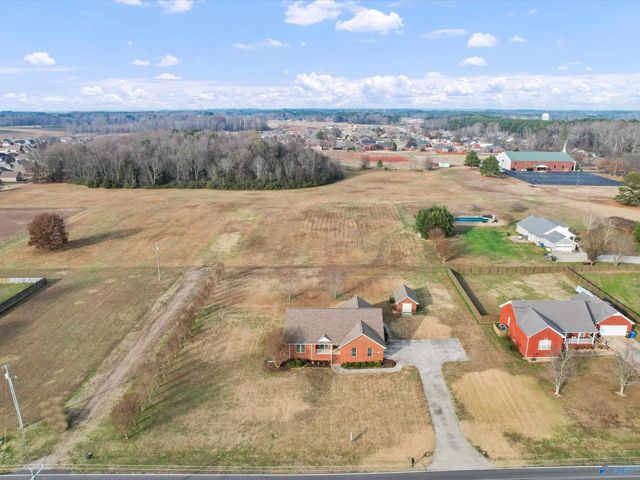 17745 Quinn Road, Athens, AL 35611