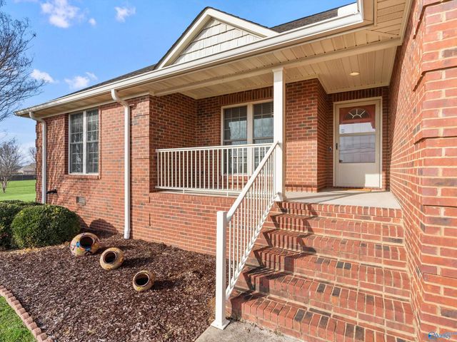 17745 Quinn Road, Athens, AL 35611