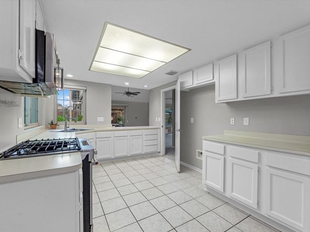 7735 Leafbrook Lane, Spring, TX 77379