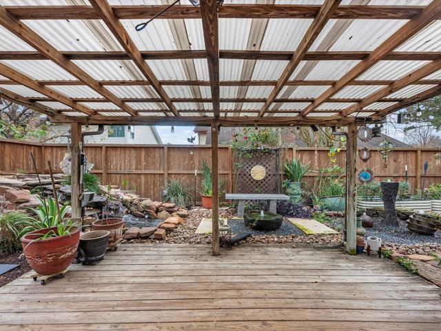 7735 Leafbrook Lane, Spring, TX 77379